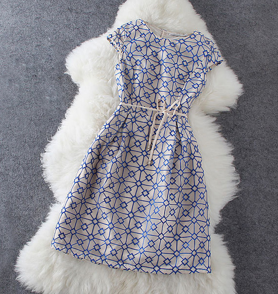 Plaid Embroidered Sleeveless Dress HT625BI on Luulla